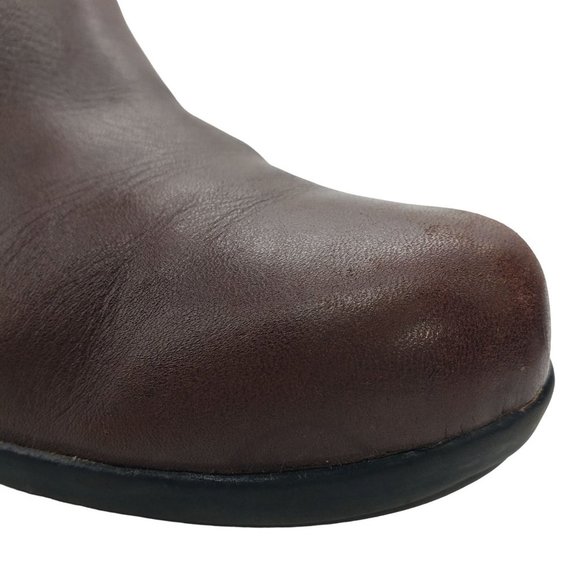 CLARKS Sz 9 Wide Ingalls Dover Brown Leather Side Zip Heeled Ankle Comfort Boots - Picture 6 of 14